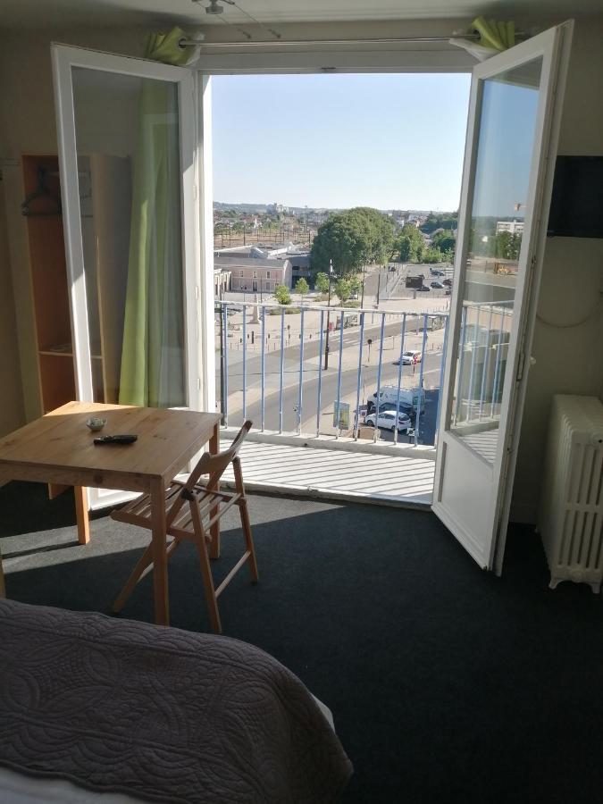 Hotel D'Orleans Ανγκουλέμ Εξωτερικό φωτογραφία